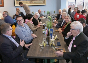 121 TN  1124-KS3web-100