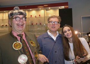 121 TN  1257-KS5web-100