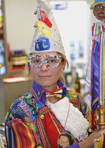 121 TN  1351-KS5web-100