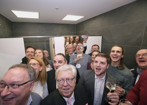 121 TN  1404-KS5web-100