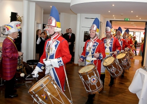 106 TN  8123-KSweb100