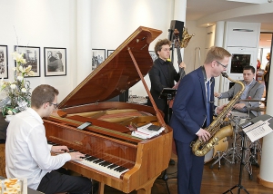 106 TN  8281-KSweb100