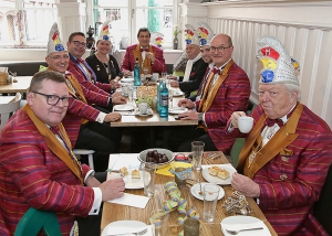 120 TN  0779-KSweb-100