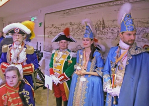 114 TN  2543-KS3 2web-100