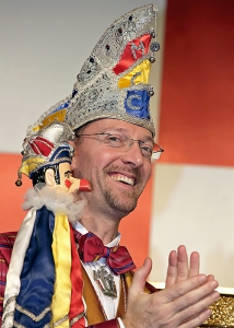 107 TN  8521-KS3web100