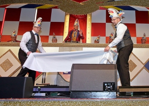 107 TN  8946-KSweb100