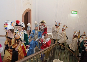 109 TN  9523-KSweb100