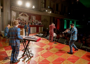 115 TN  9874-KS3web-100