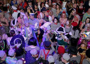 109 TN  9893-KS3web-100