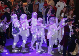 109 TN  9927-KSweb-100