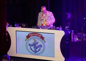 109 TN  9972-KSweb-100