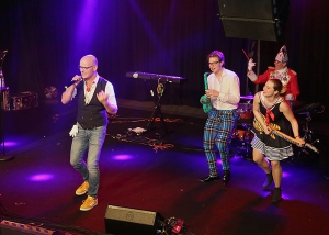 110 TN  0189-KS3web-100