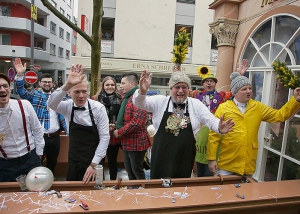 118 TN  0299-KSweb-100