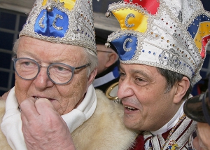 118 TN  0410-KSweb-100