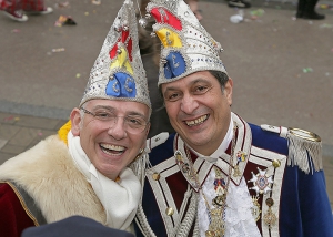 118 TN  0493-KS5web-100